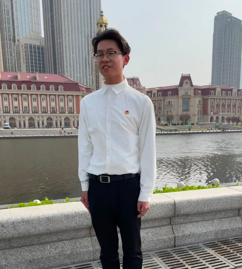 自强不息担重任 品学兼优好少年——记国家级奖学金获得者王朝亮(图1)