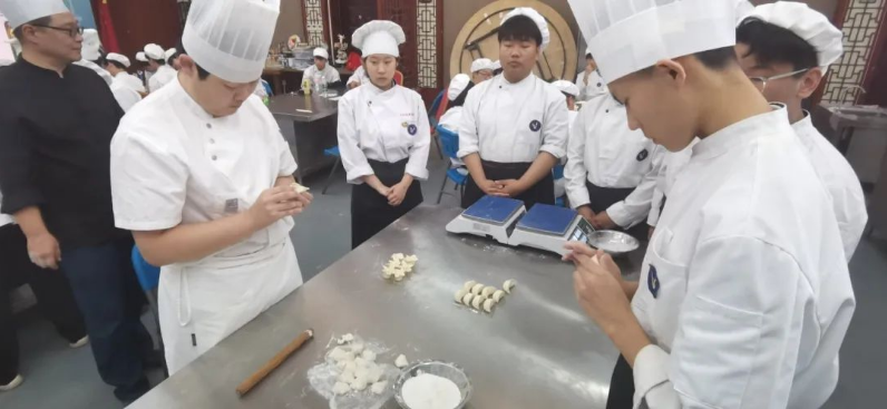 学校2024年“职业教育活动周”暨“天津技能周”系列活动（四）(图4)